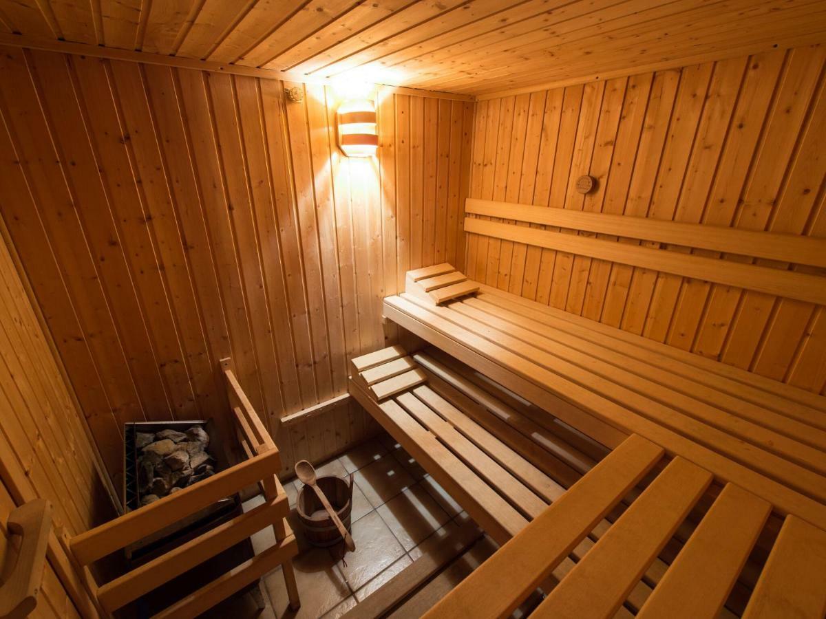 Cosy Holiday Home With Sauna In The Allg U Burggen エクステリア 写真